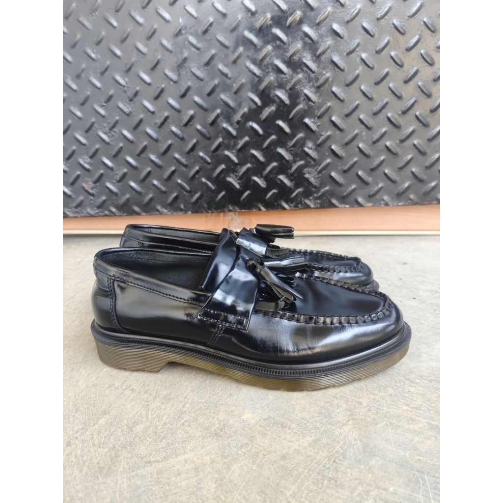 Dr Martens Adrian Tassel