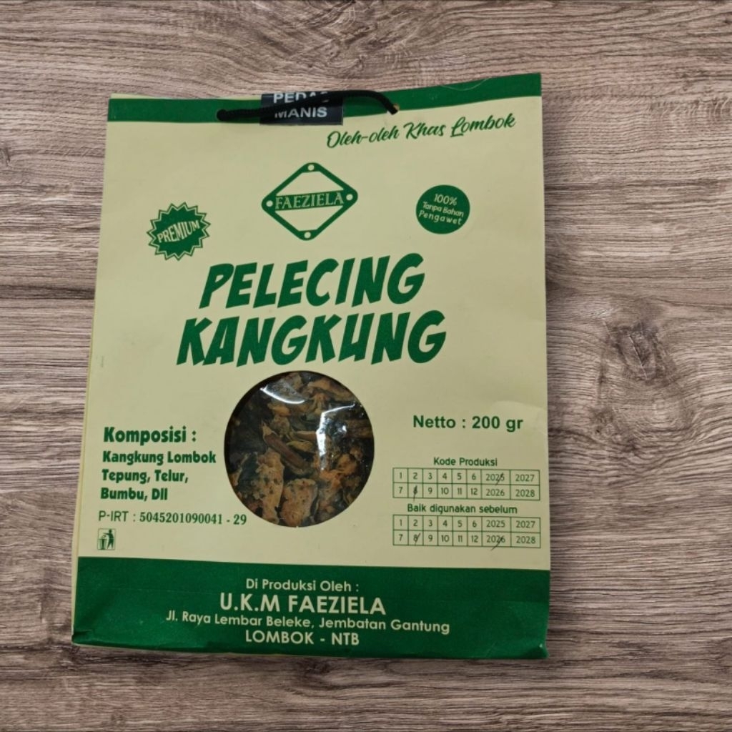 

Oleh Oleh Khas Lombok NTB Keripik Pelecing Kangkung 200 gr enak dan gurih