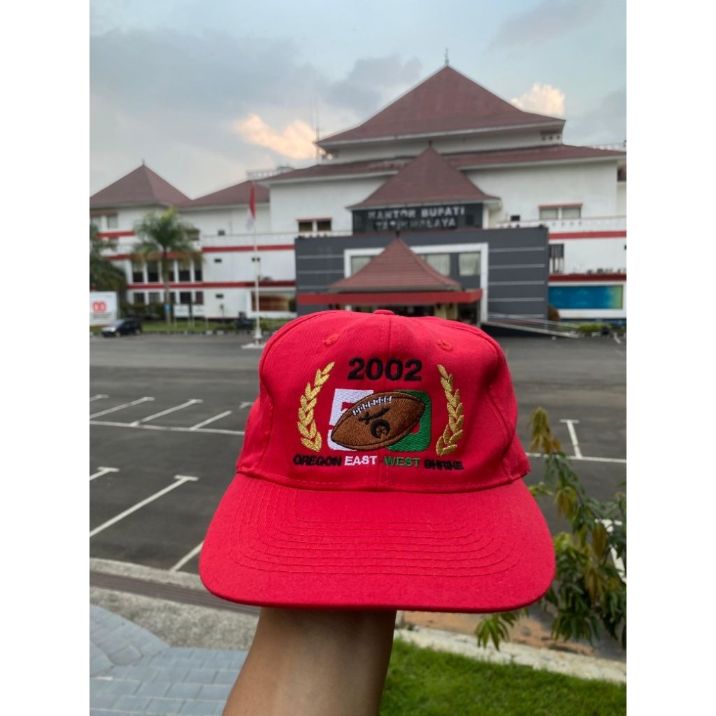 Oregon East West Cap Design by otto nascar hat