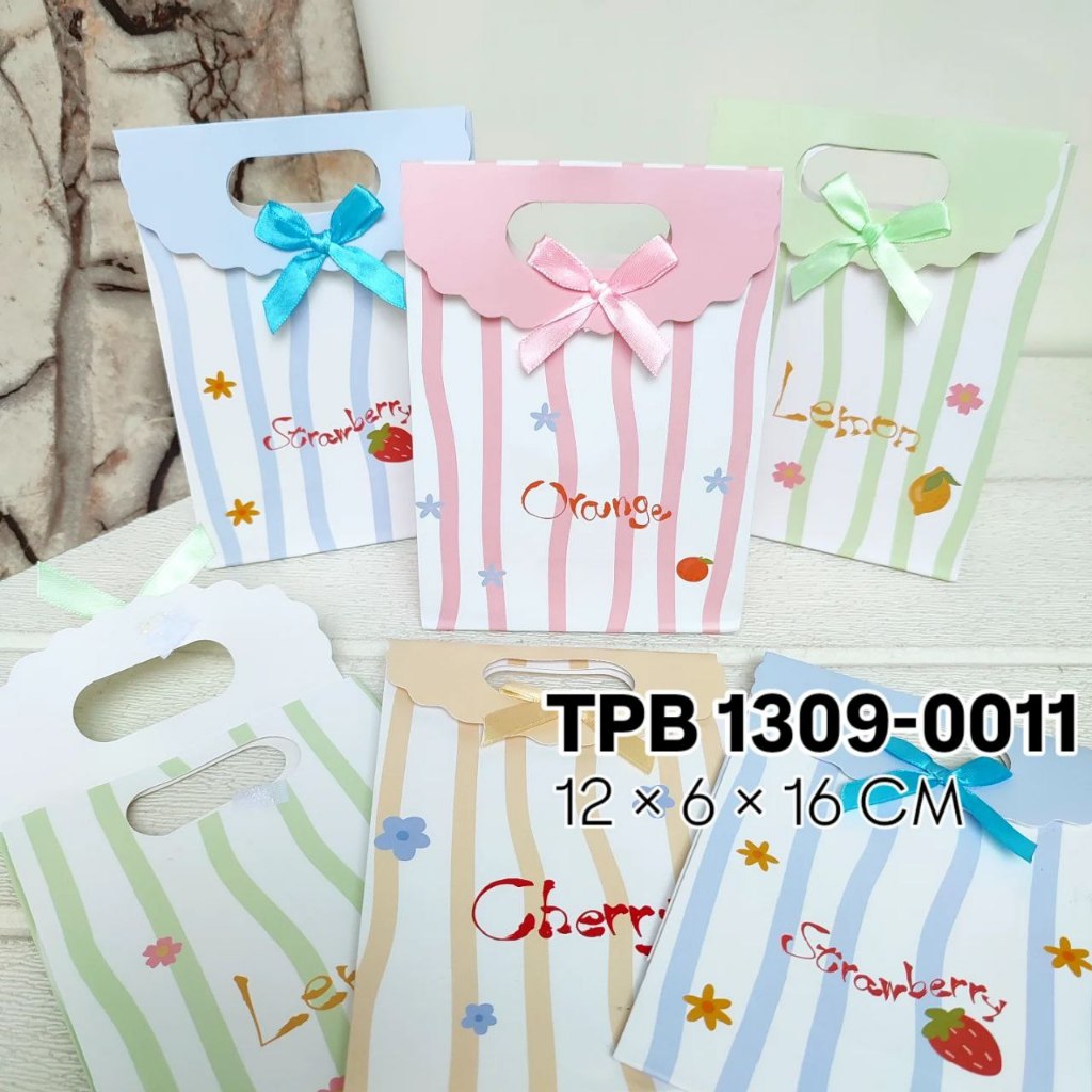 

TPB 1309-0011 - ISI 12 TAS PAPERBAG PORTRAIT TUTUP UK 12X6X16CM MTF COLORFUL FLOWER