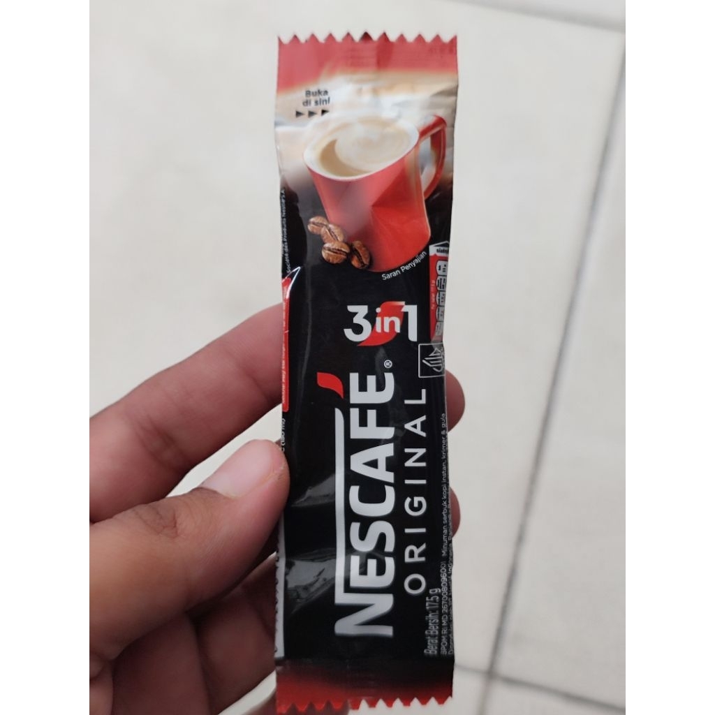 

Kopi Nescafe 3 three in one original/kopi nescafe/kopi renceng 10