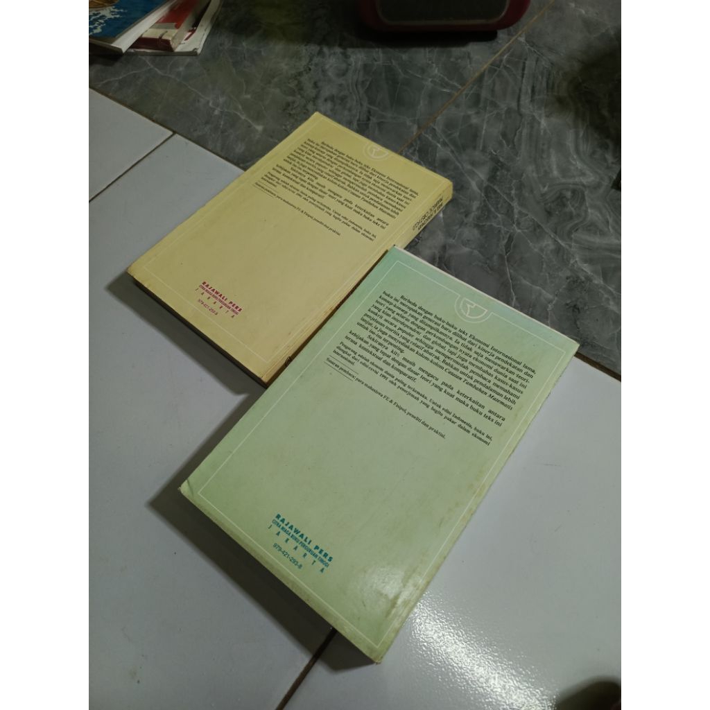Ekonomi INTERNASIONAL TEORI DAN KEBIJAKSANAAN-PAUL R. KRUGMAN dkk-Di GB2