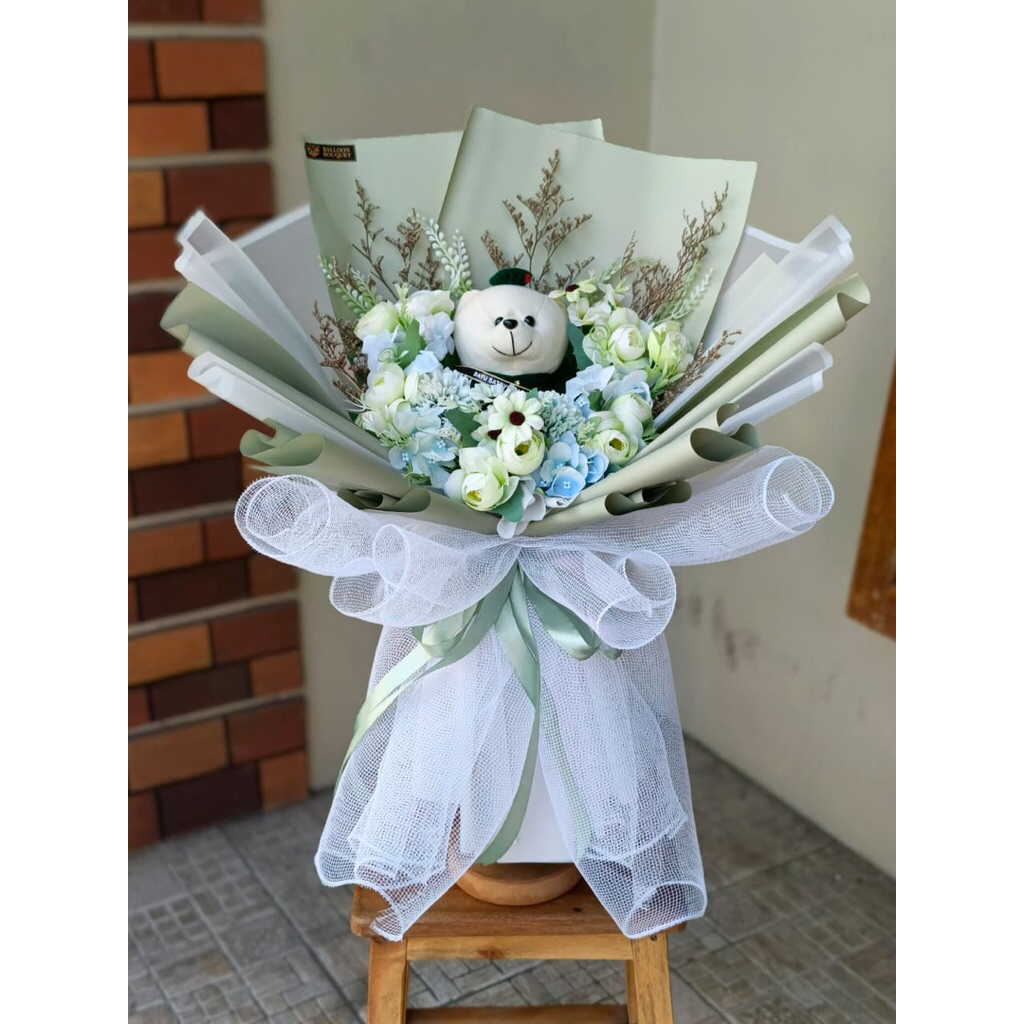 BUKET BUNGA BONEKA TENTARA TNI