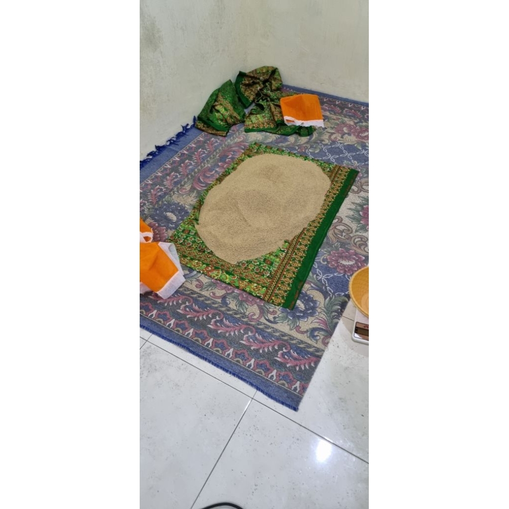 

TELUR JANGKRIK MADU KUNYIT 500gram