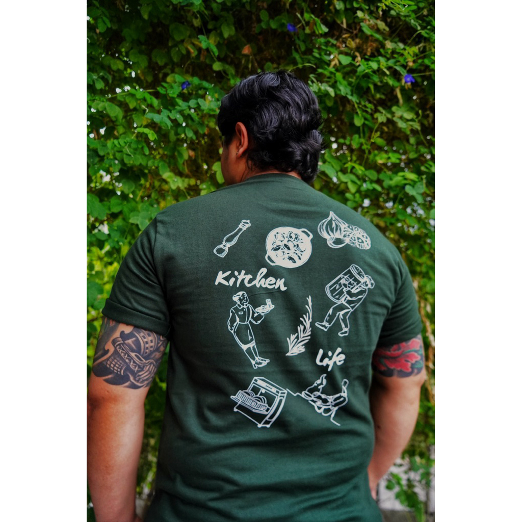 "KITCHEN LIFE" -  Fit T-shirt / Unisex / Chef T- Shirt / Kaos Chef / 15 Hours