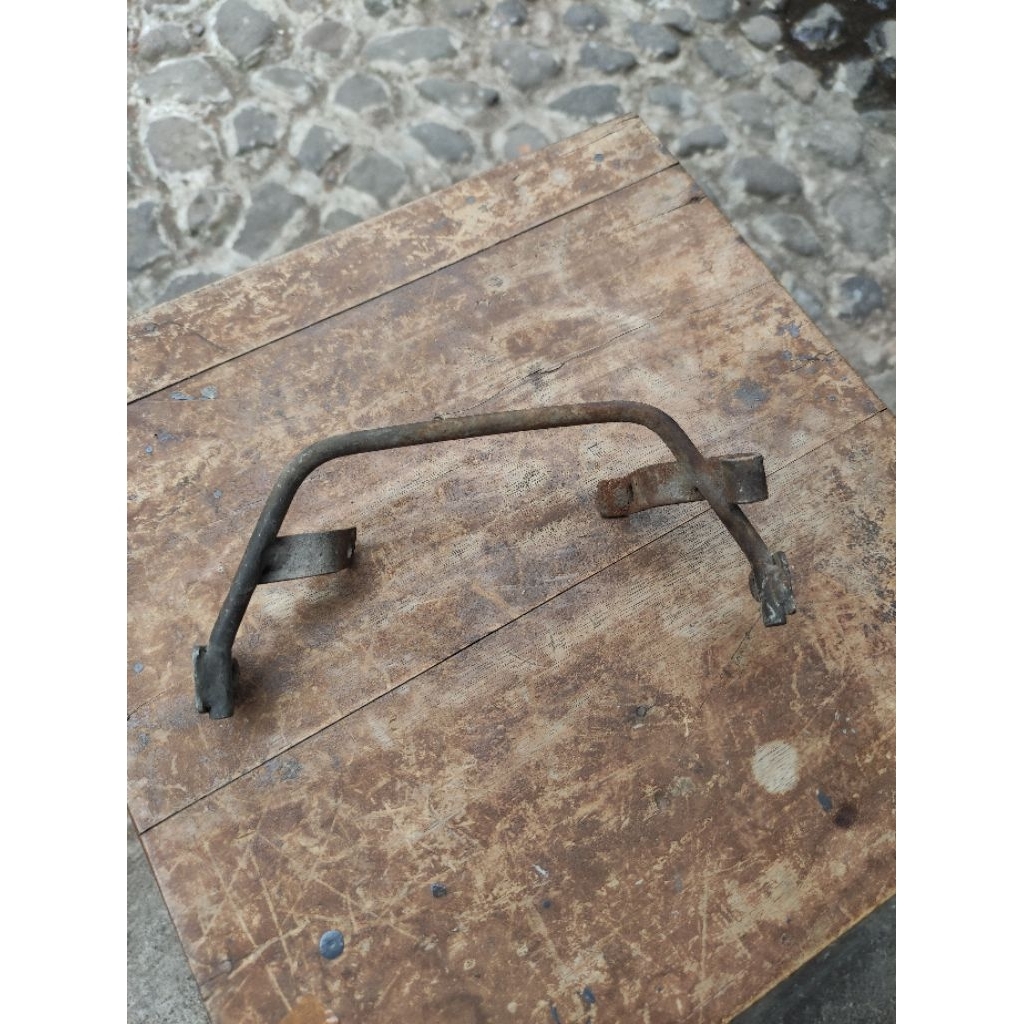 breket sayap supra x lama original