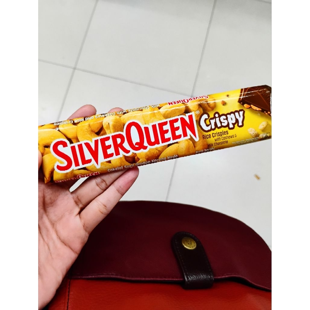 

Silver Queen Rice Cripies With Cashew Milk Chocolate 1 Box (Isi 10 Pcs X 53Gr)