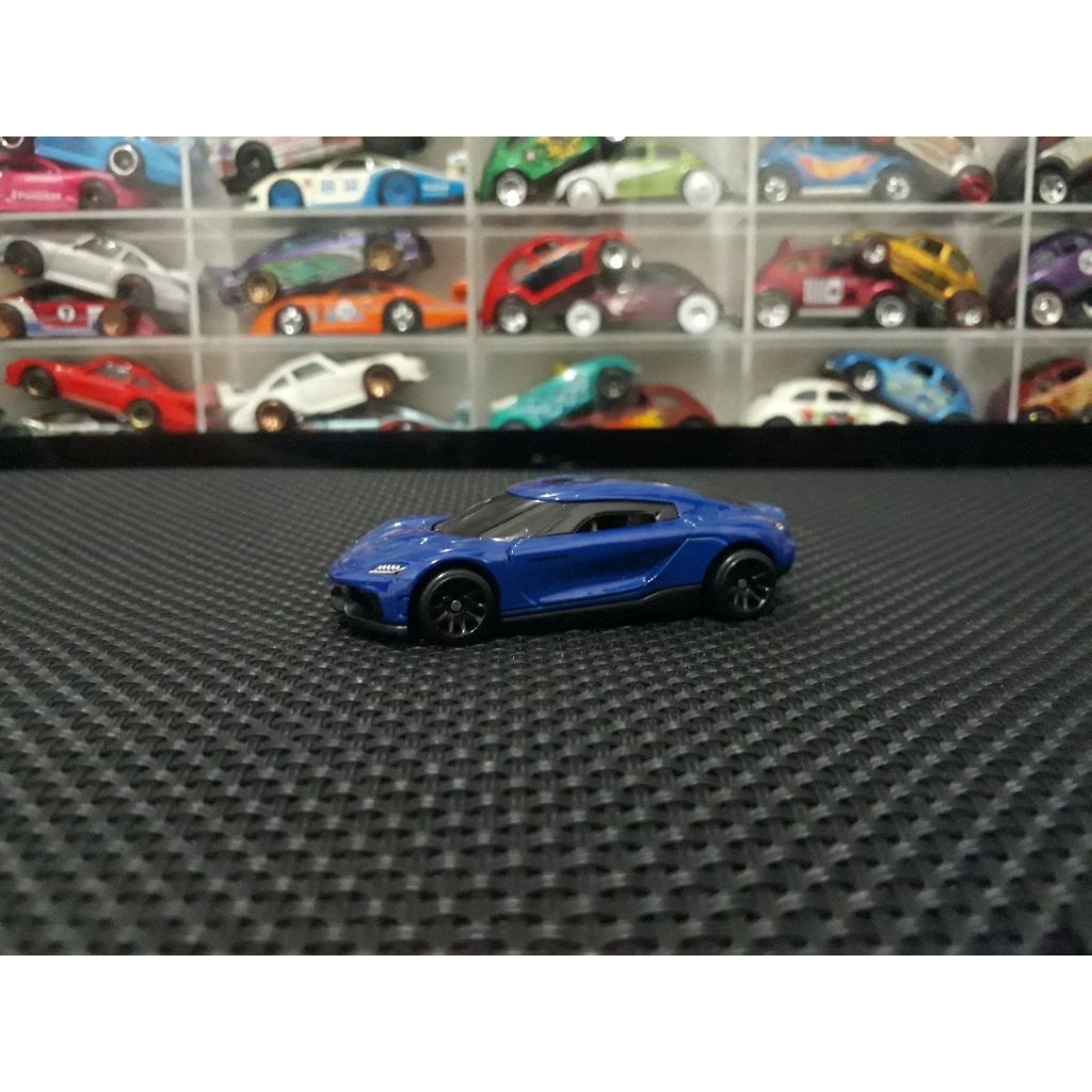 Hot Wheels Koenigsegg Gemera Multipack Exclusive