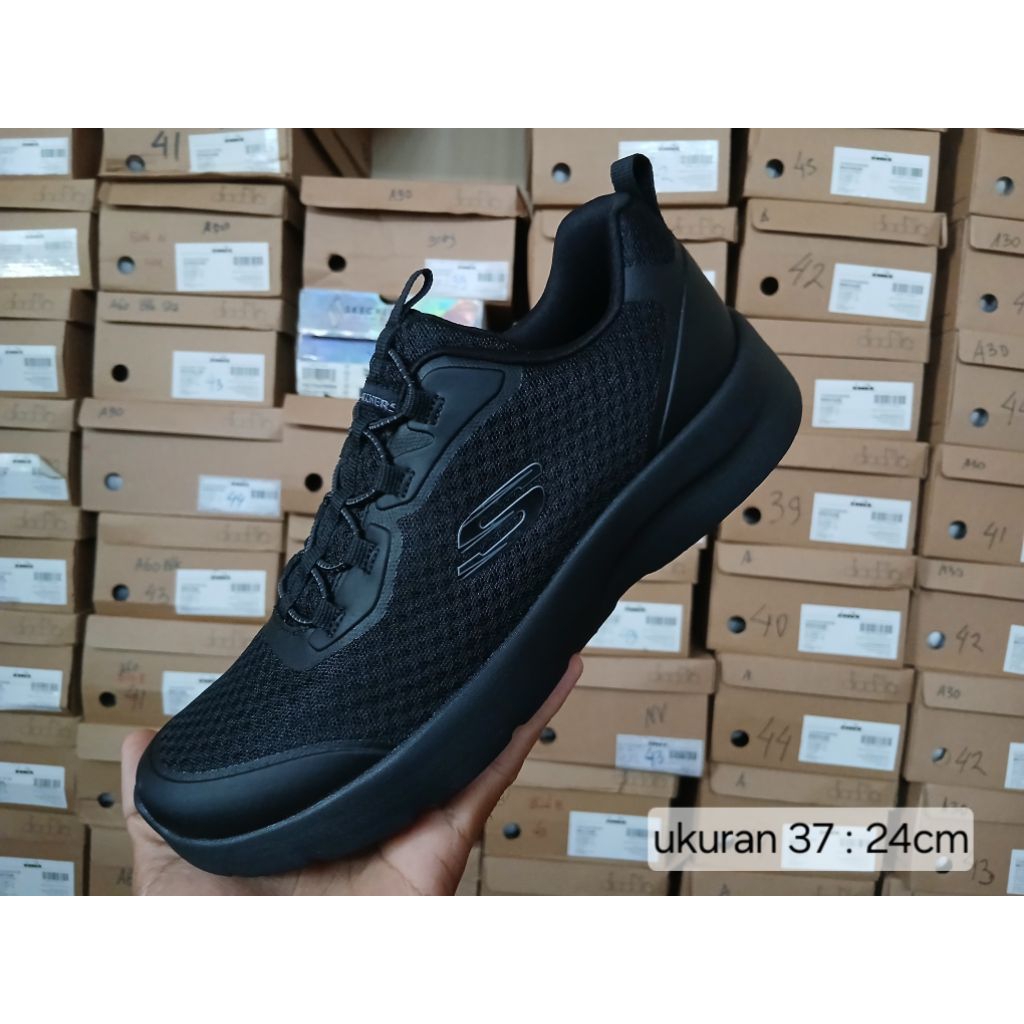 sepatu sekolah skechers original hitam polos