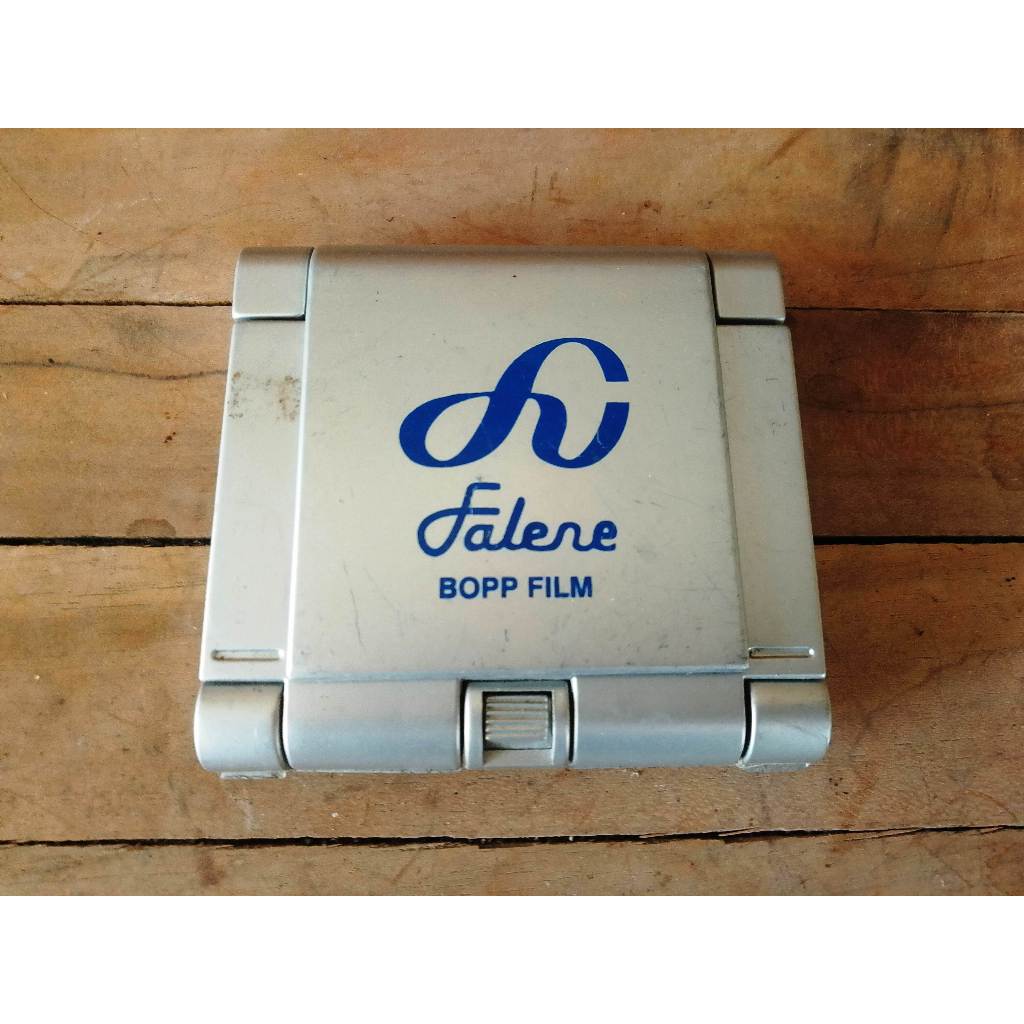 Jam dunia & kalkulator untested