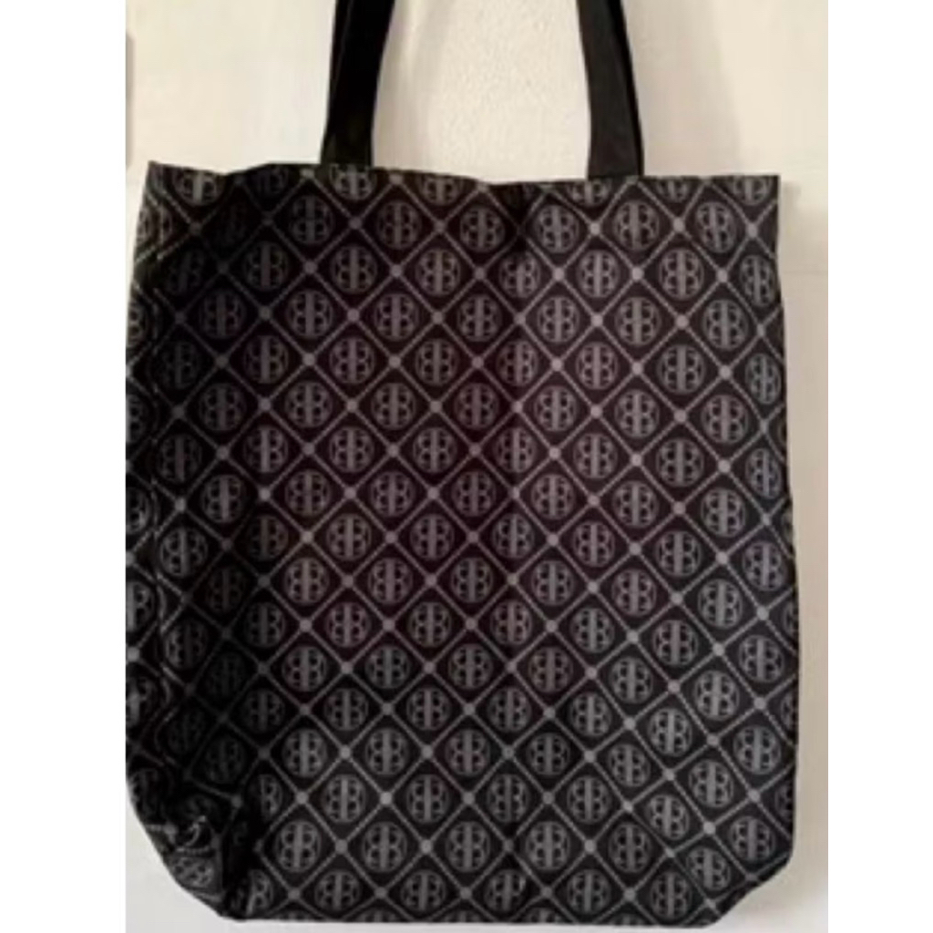 Nada puspita Shopping bag