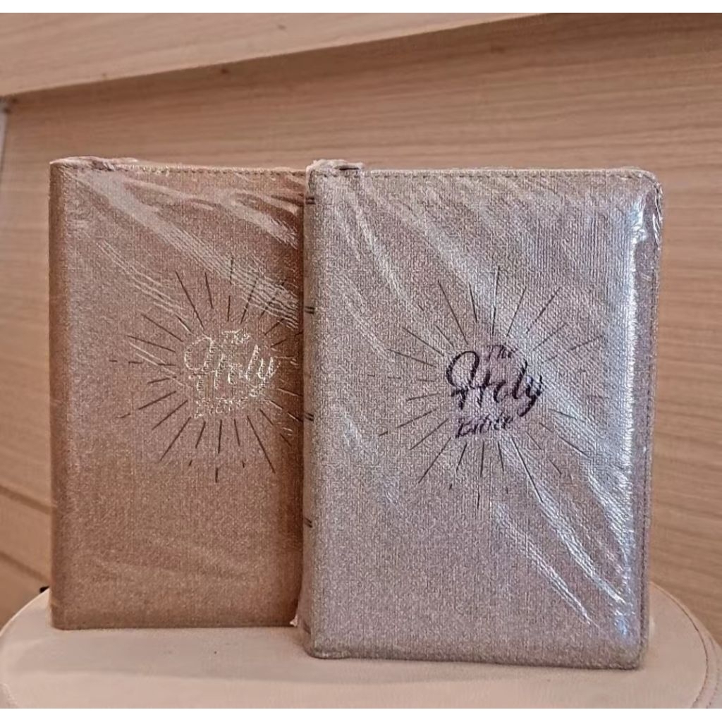 Niv The Holy Bible Zipper