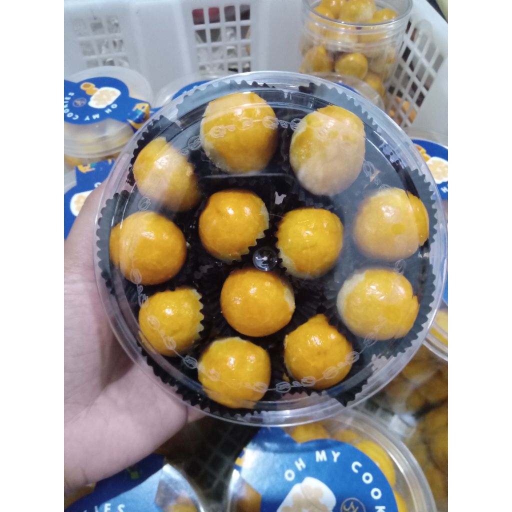 

nastar ukuran 250gr nastar nanas nastar gulung