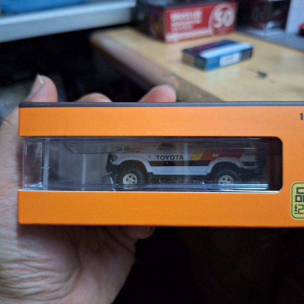 GCD Diecast Skala 64 Toyota Land Cruiser 80 TRD Edition