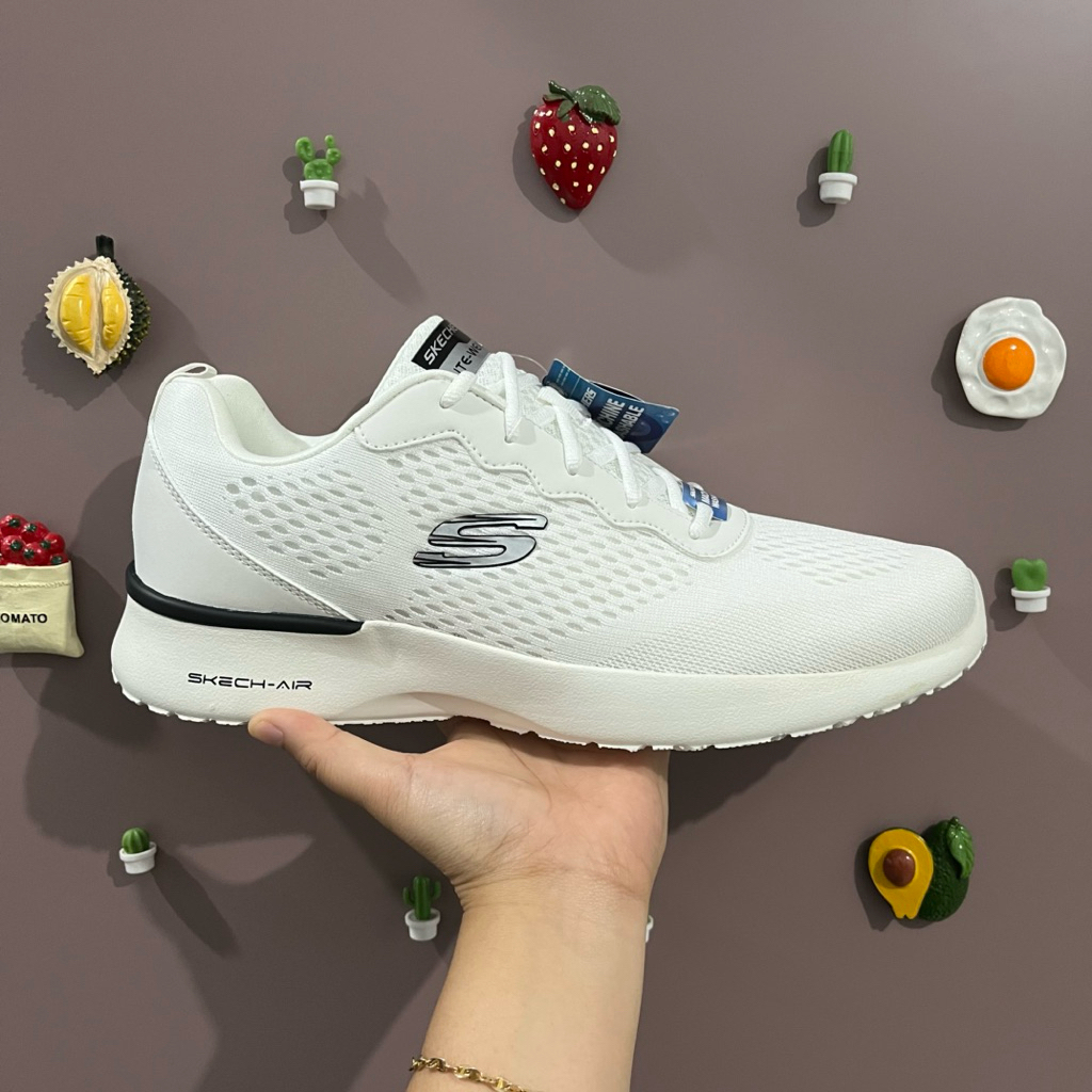 Size 45 Skechers Air Dynamight Tuned Up 232291/WHT Original BNIB