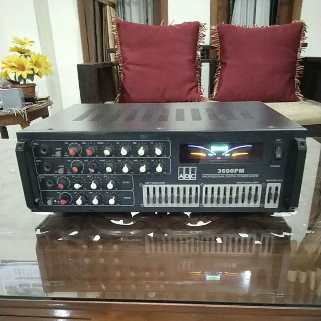 Ampli power ADC 3600PM Original USA produk. Kondisi normal. Professional Digital Power Mixer, 20 Gra