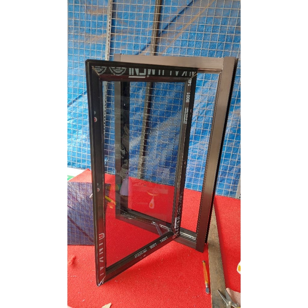 Jendela Kaca Alumunium