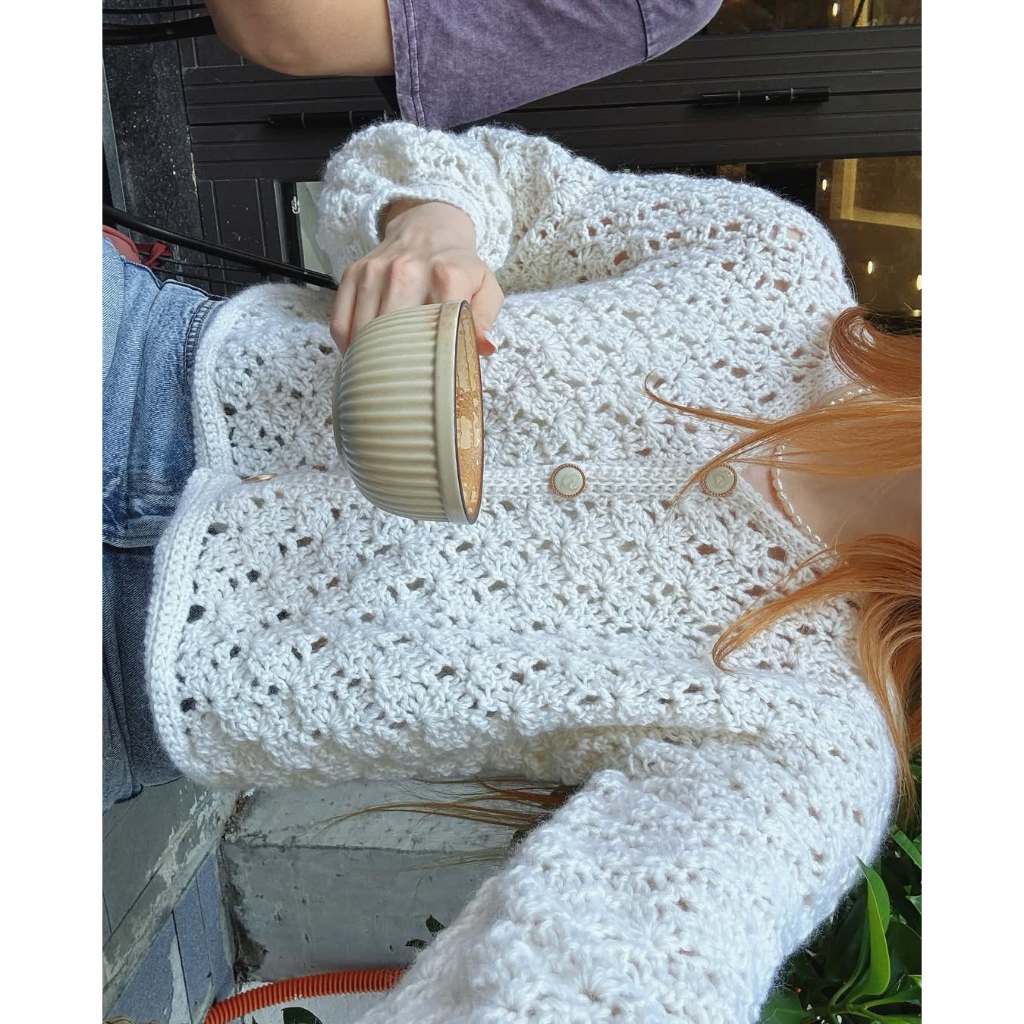 Cardigan Rajut/Timeless Crochet Cardigan