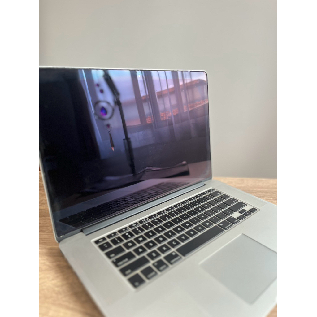 Macbook pro retina mid 2012 15 inch i7 8GB/500GB5
