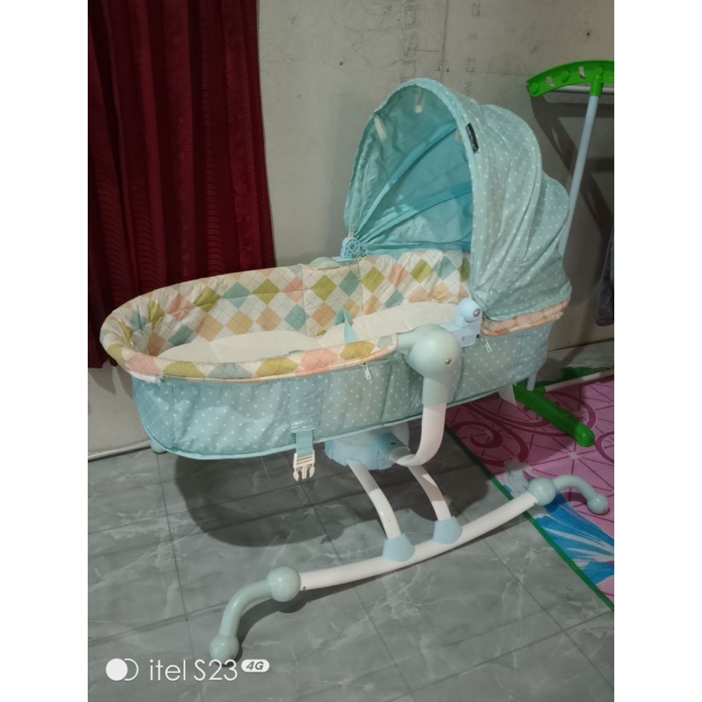 Bouncer multifungsi baby Elle bekas murah