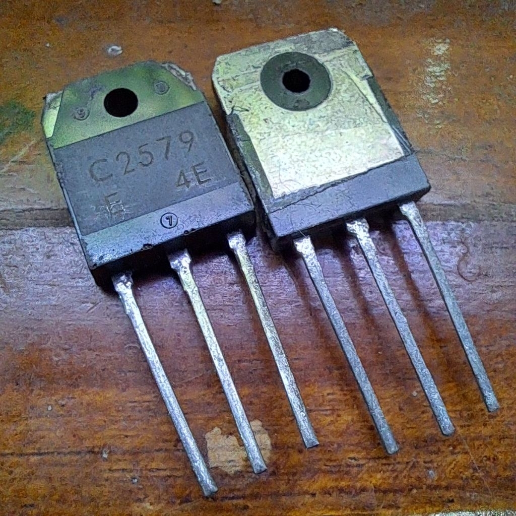 Transistor 2SC2579 C2579 ORIGINAL NOS