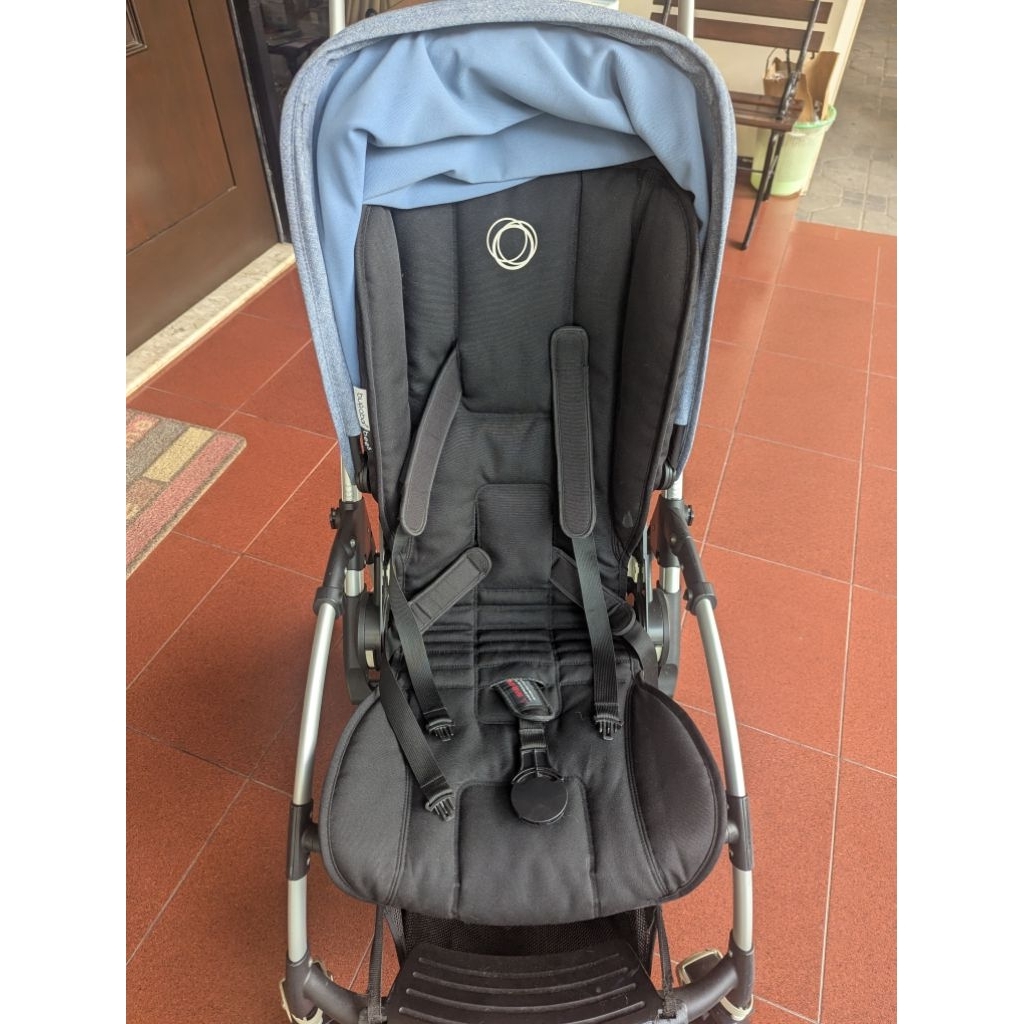 Preloved good condition Bugaboo Bee5 blue denim canopy color