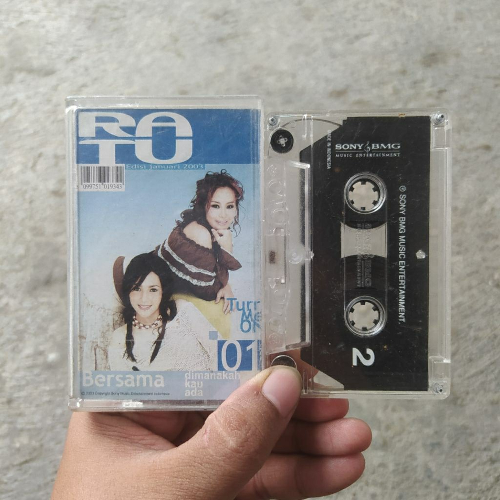 Kaset Pita Ratu - Bersama