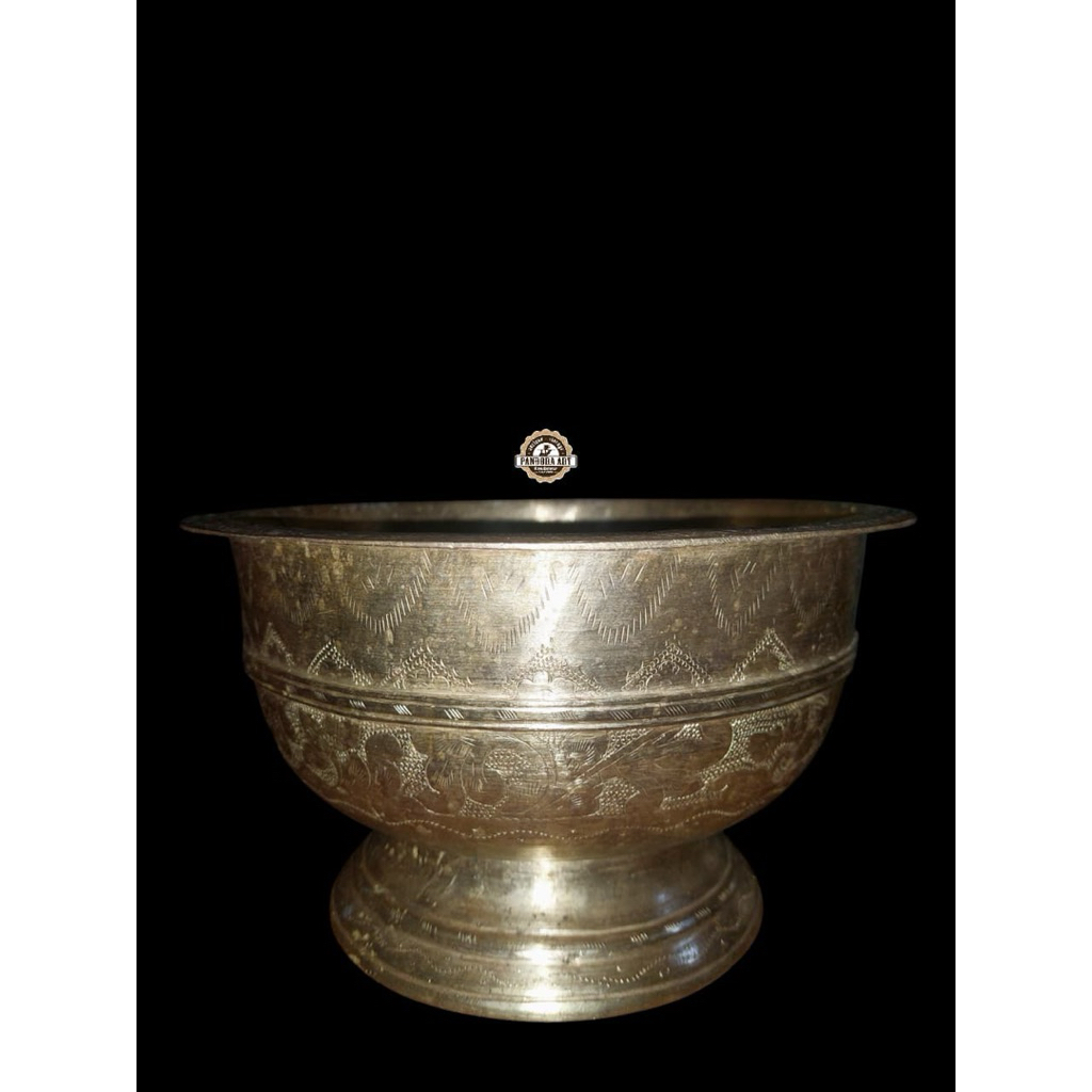 Bokor kuningan ukir lawas TEBAL ( B974 )