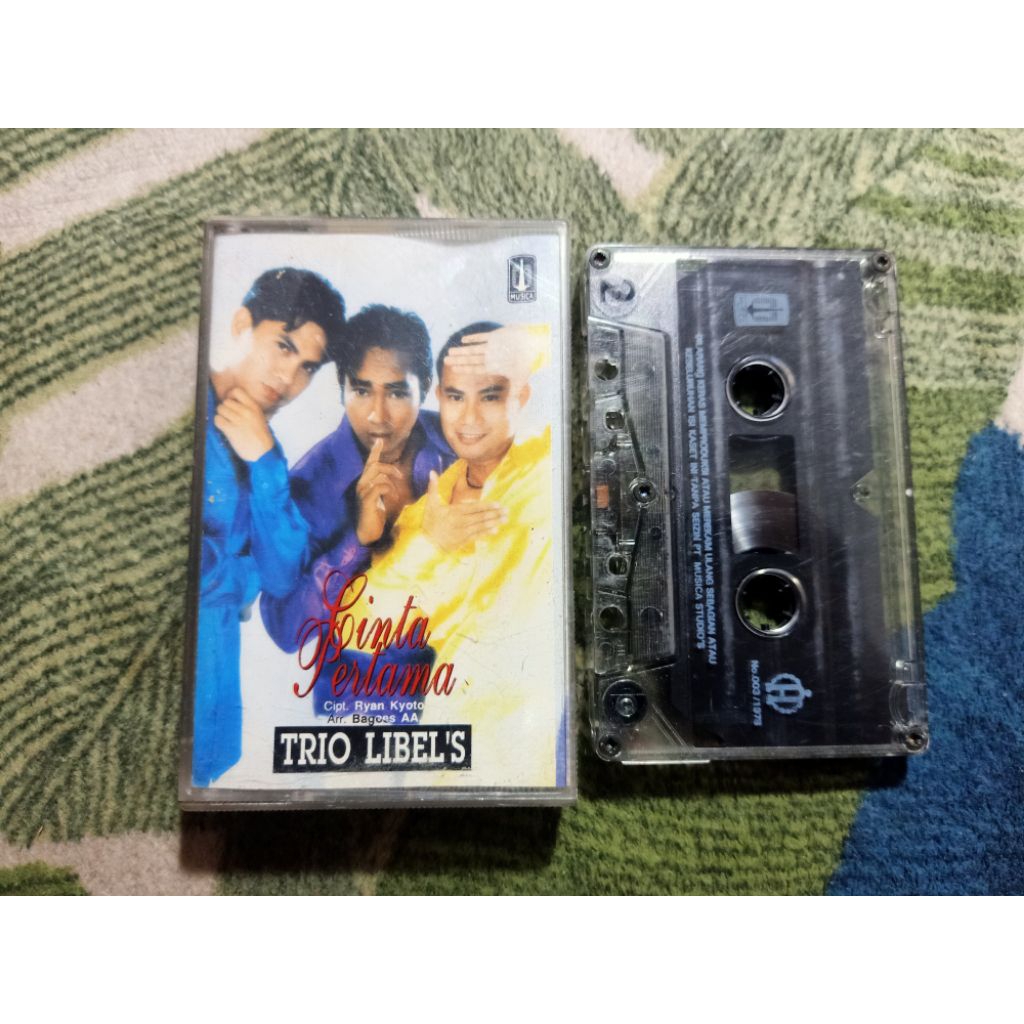 KASET PITA TRIO LIBELS CINTA PERTAMA