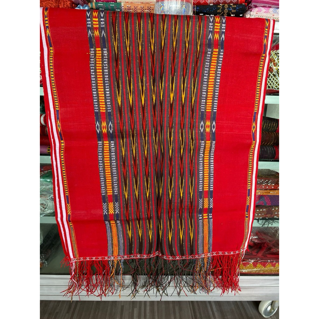 ULOS MANGIRING TENUN TARUTUNG