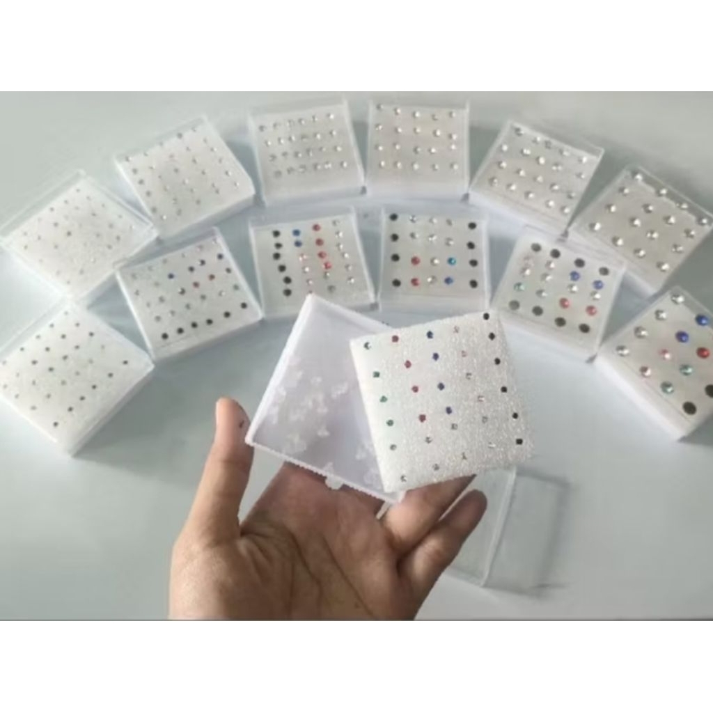 ( 1 BOX ) Anting plastik / Giwang plastik / Tindik permata / tindik permata warna / Anting tindik pe