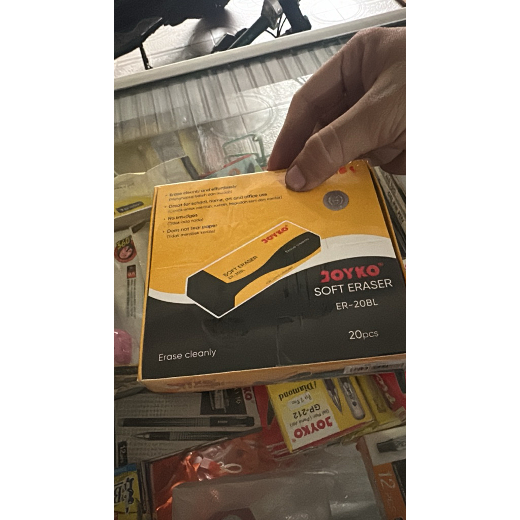 

Eraser / Penghapus Joyko 526-B20 Joyko ER-20BL Hitam / Putih