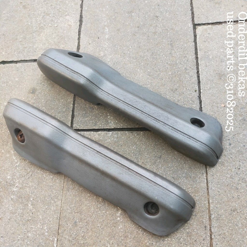 pull handle doortrim belakang Suzuki Forsa