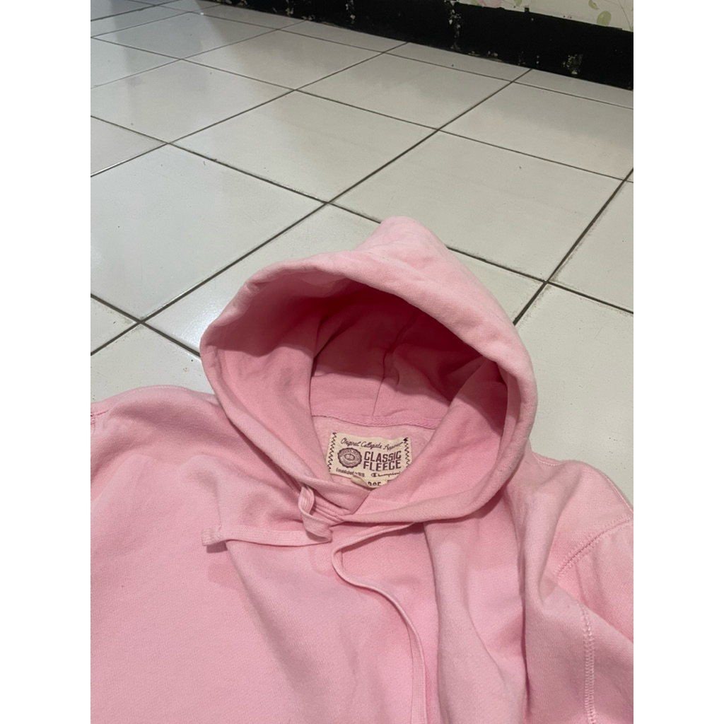 Champion reverse wive Classic Fleece Hoodie Pink – Original Collegiate Apparel