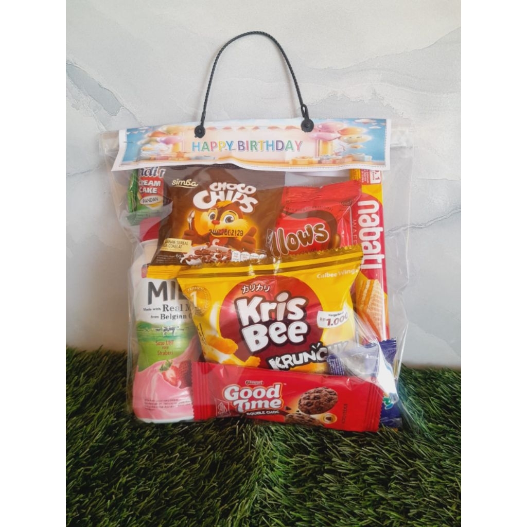 

HAMPERS ULANG TAHUN ANAK MURAH 1 BUNGKUS BINGKISAN SNACK ULANG TAHUN ANAK. ( 8 VARIAN ) HADIAH