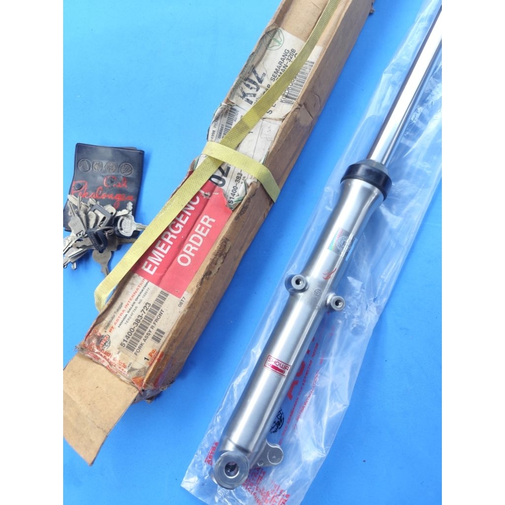 Shock Shockbreaker depan Assy kanan Honda GL100 GL125 CG110 CG125 Original