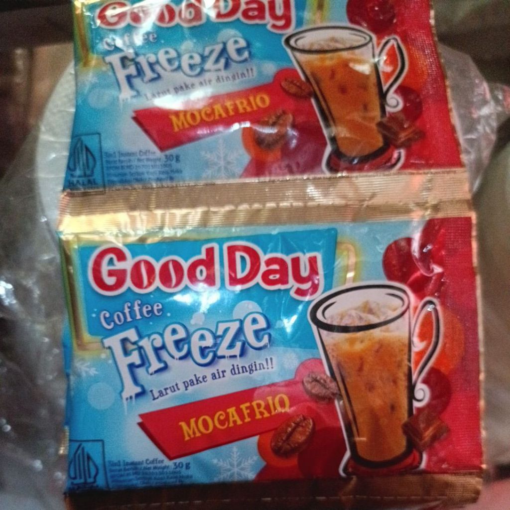 

Good Day Freeze Mocafrio (1 Renteng Isi 10 Saset)