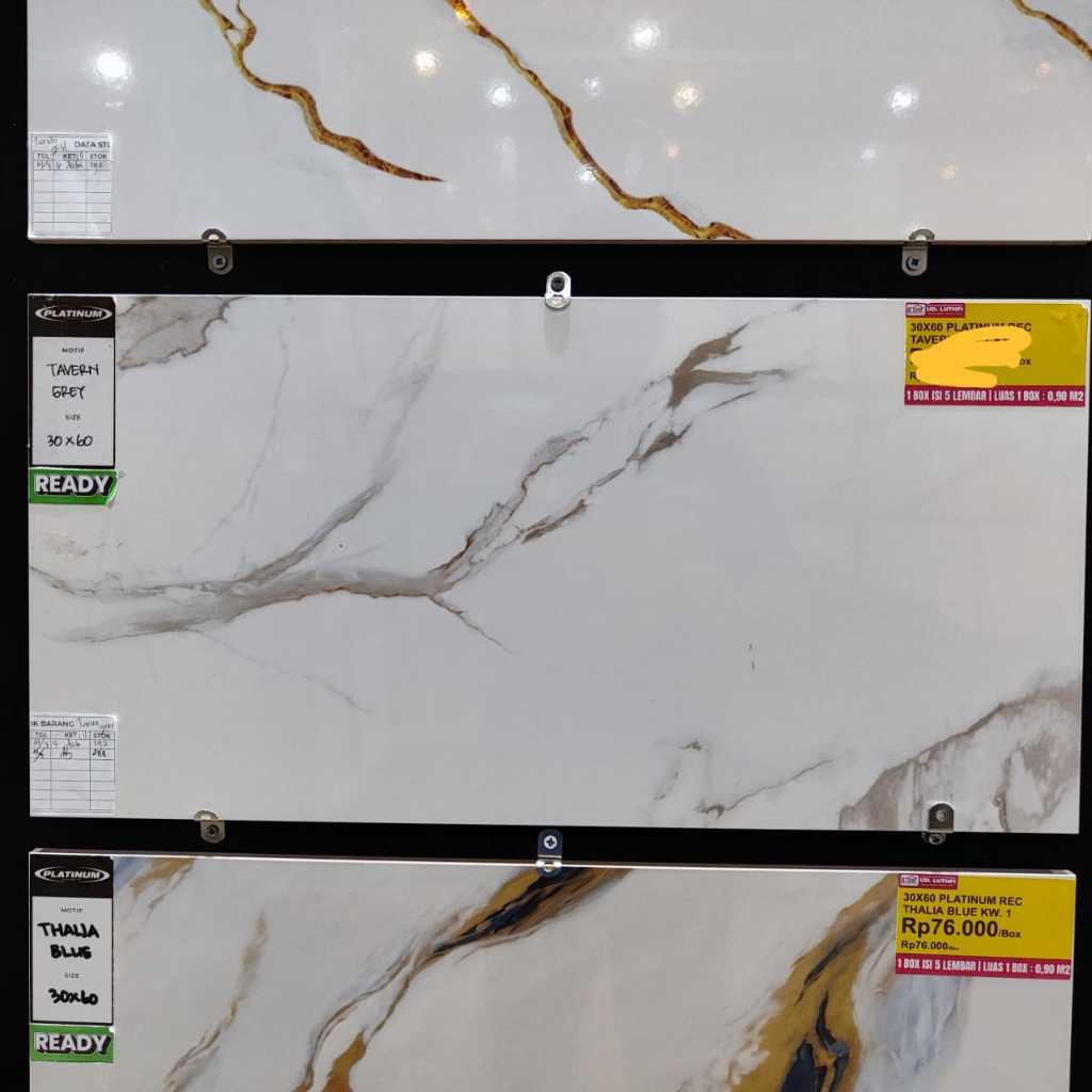 Keramik Dinding Halus 30x60 Platinum Tavern Grey - Keramik Kamar Mandi Motif Carrara Jepara