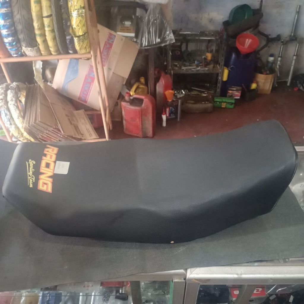 jok motor RX-King variasi robek dikit