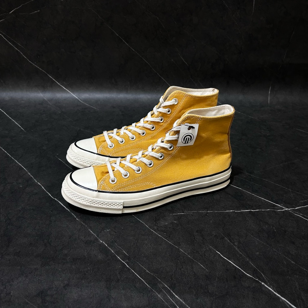 SEPATU PRIA Size 41.5/26.5 cm SECOND  CONVERSE 70S HI YELLOW - KODE C51 - MASIH ADA