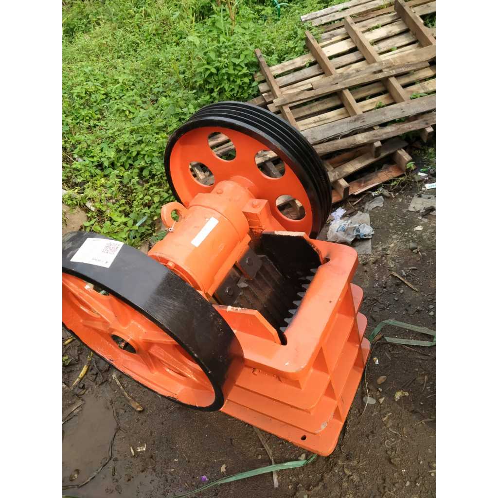 Jaw Chrusher PE 150X250 Mesin Pecah Batu