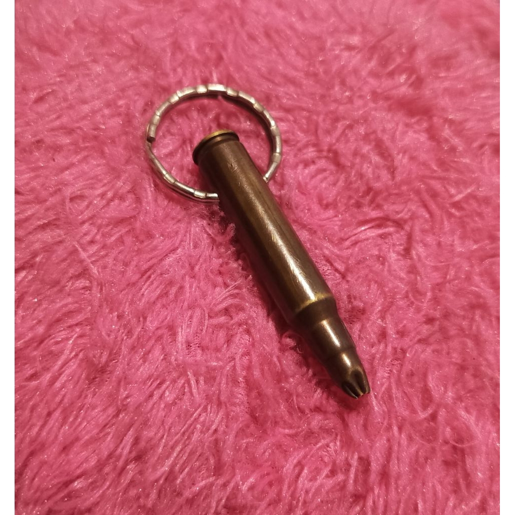 Gantungan kunci peluru