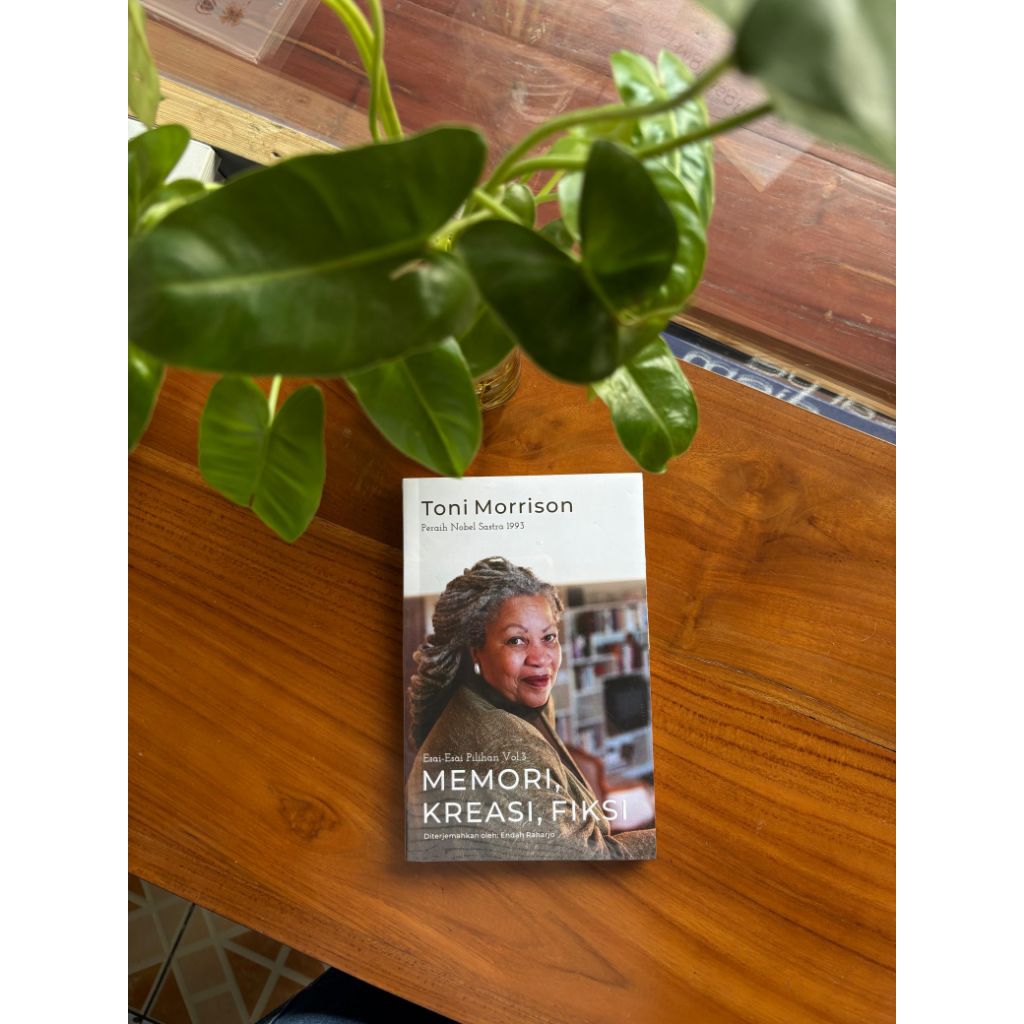 Memori Kreasi Fiksi - Toni Morrison