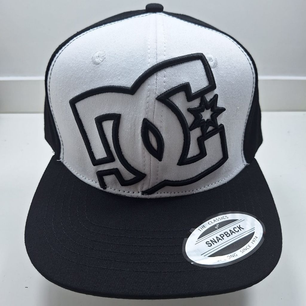 Eta 51 Topi Snapback DC Shoes Big Logo Kualitas Premium