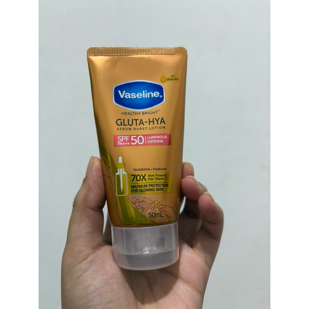 vaseline Gluta-hya spf 50