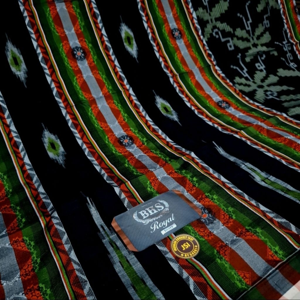 Sarung BHS Royal JSI Silver Lawa Kombinasi Hitam Merah Mercerized Songket Jaquard ATBM Limited