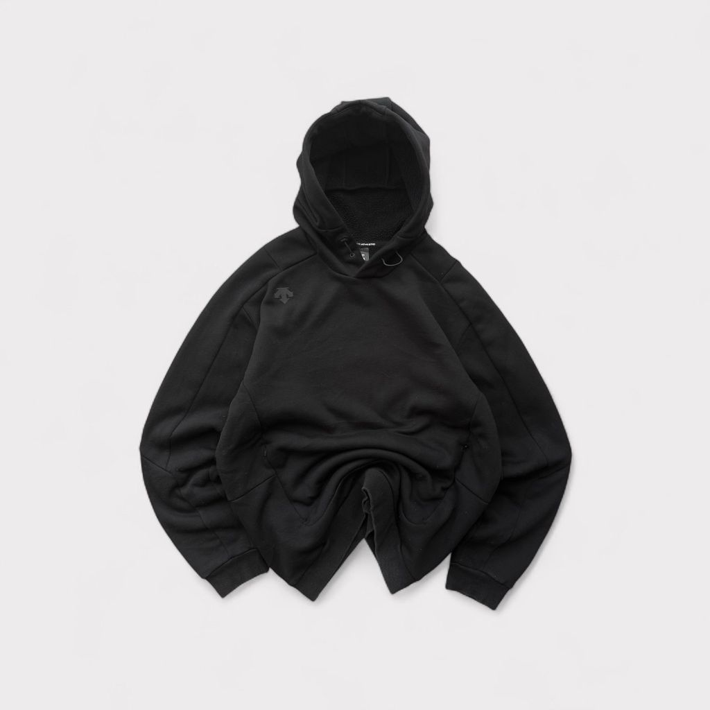 Jaket Hoodie Descente Black on Black Logo