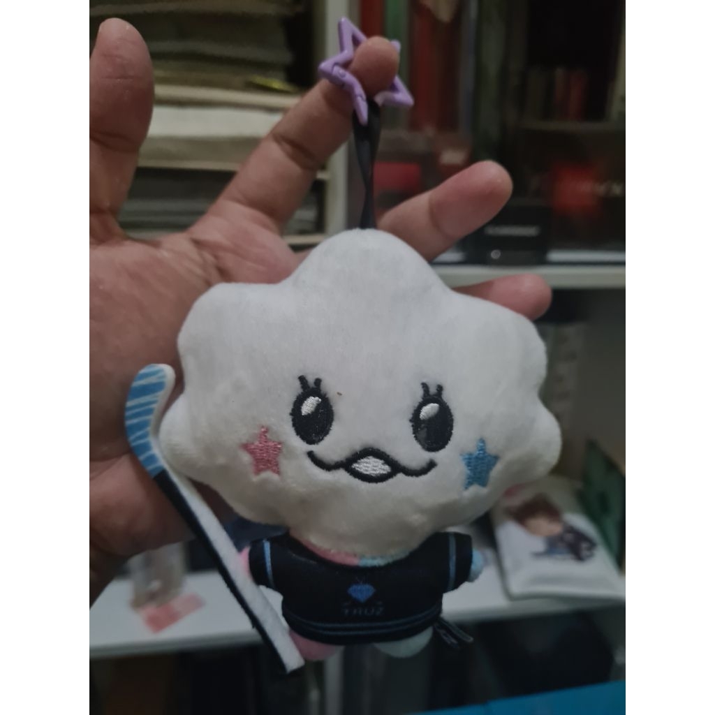 (PRELOVED) BONEKA HOCKEY