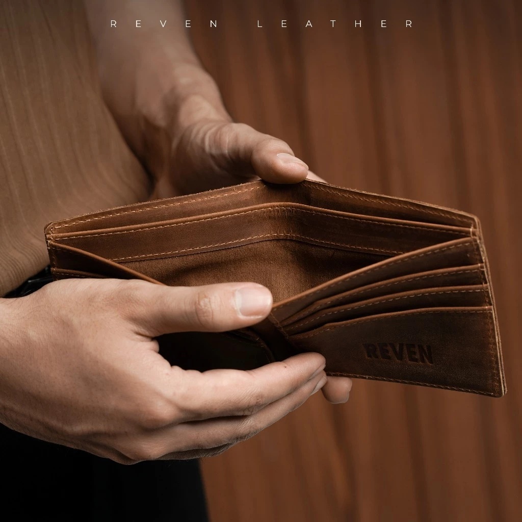 Reven Leather Arjuna Wallet – Dompet Pria Elegan Kulit Asli Slim Crazy Horse Free Bonus Dompet STNK 
