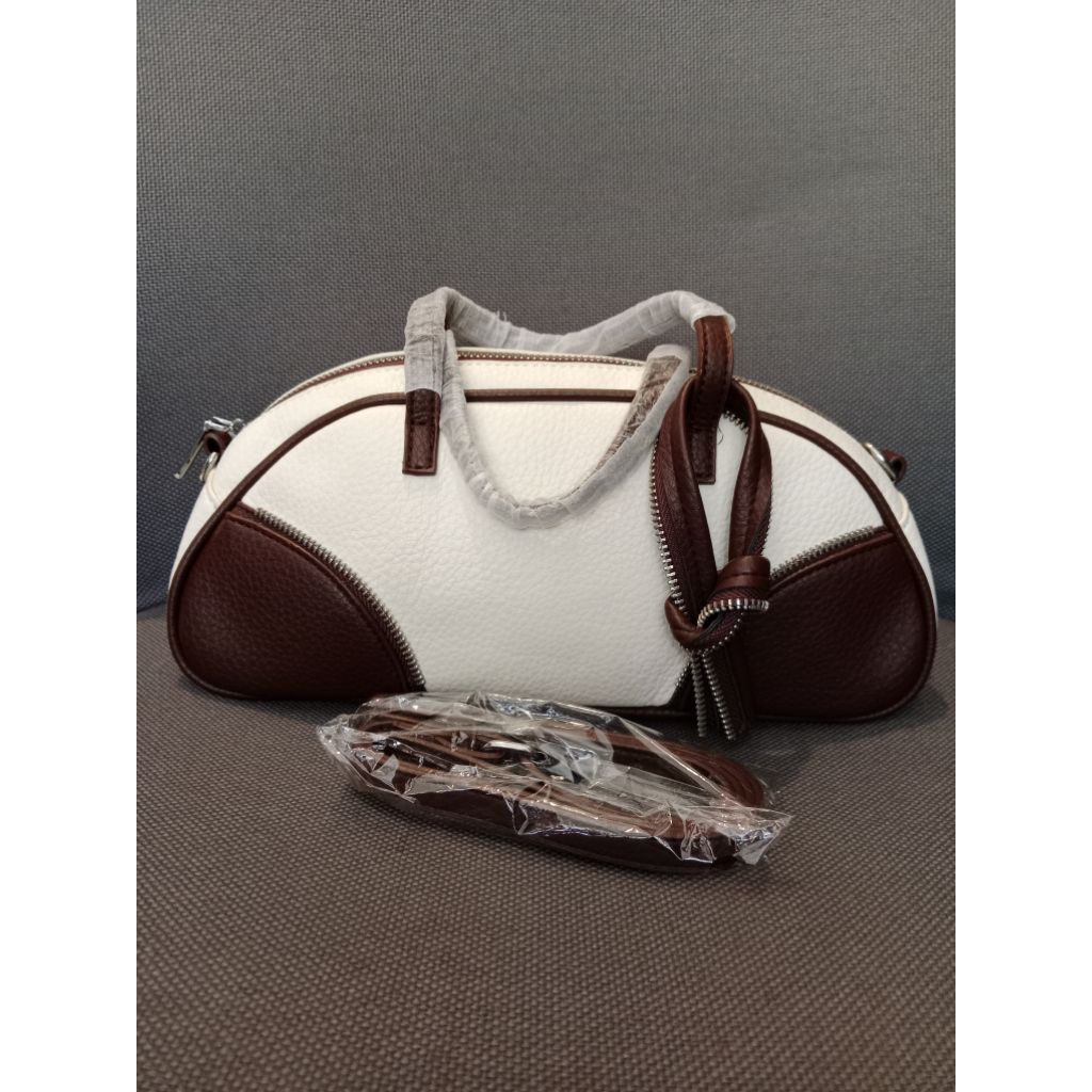tas selempang  import warna putih+coffe